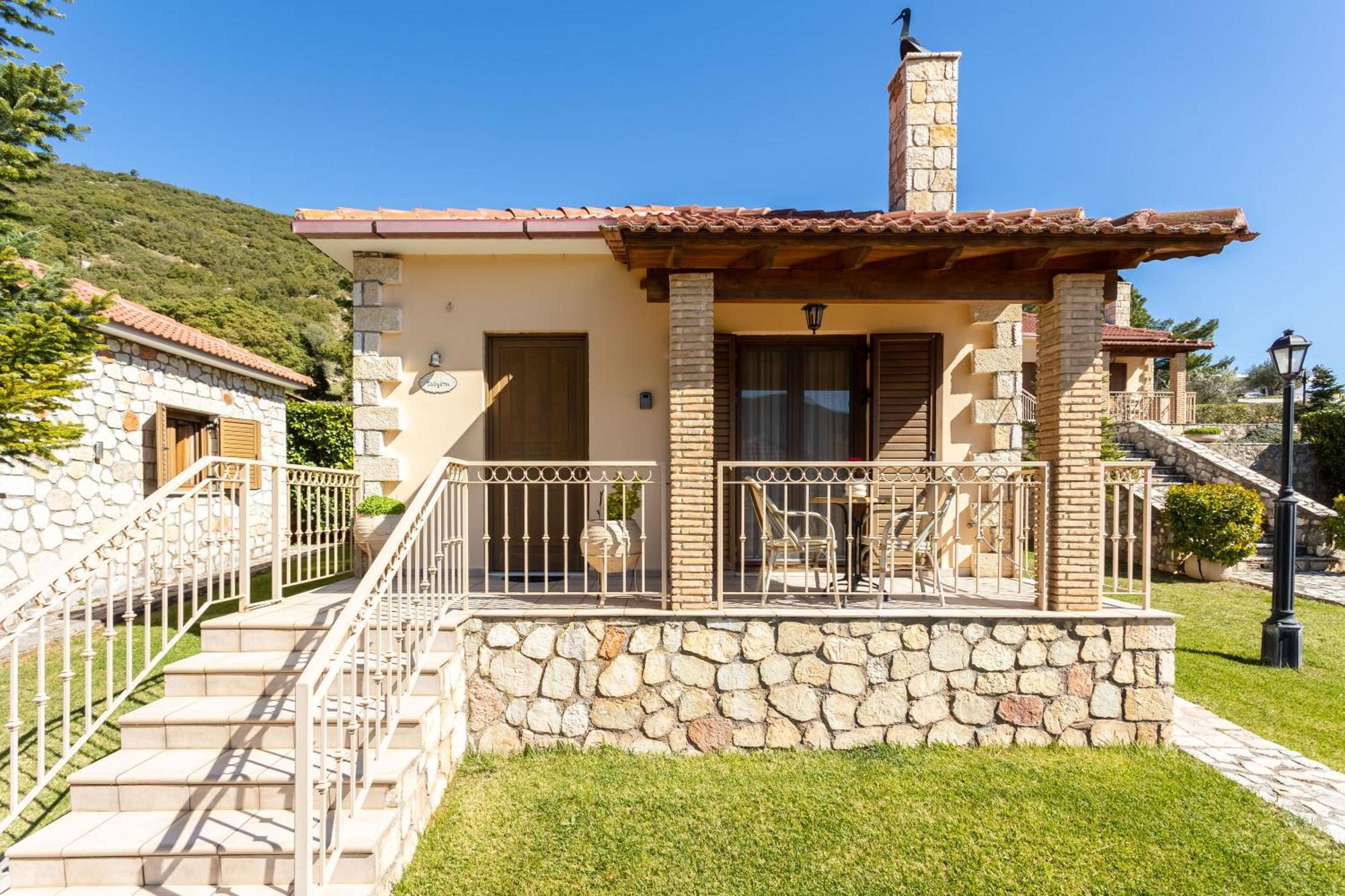 Pleiades Studios All Season Gems - Korinthos Stone Retreats Kalianoi Exterior foto